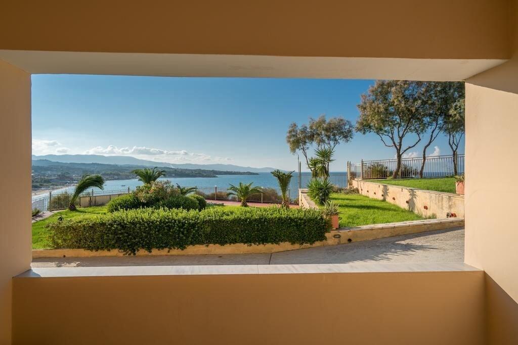 Balcony Boutique Hotel (Adults Only) تسيليفي المظهر الخارجي الصورة