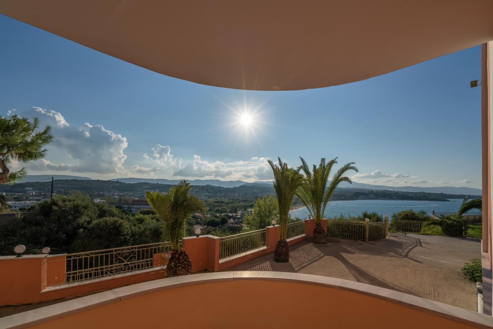 Balcony Boutique Hotel (Adults Only) تسيليفي المظهر الخارجي الصورة